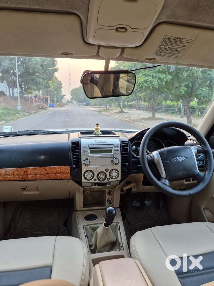 Ford Endeavour 2.5 4x2 Mt, 2012, Diesel