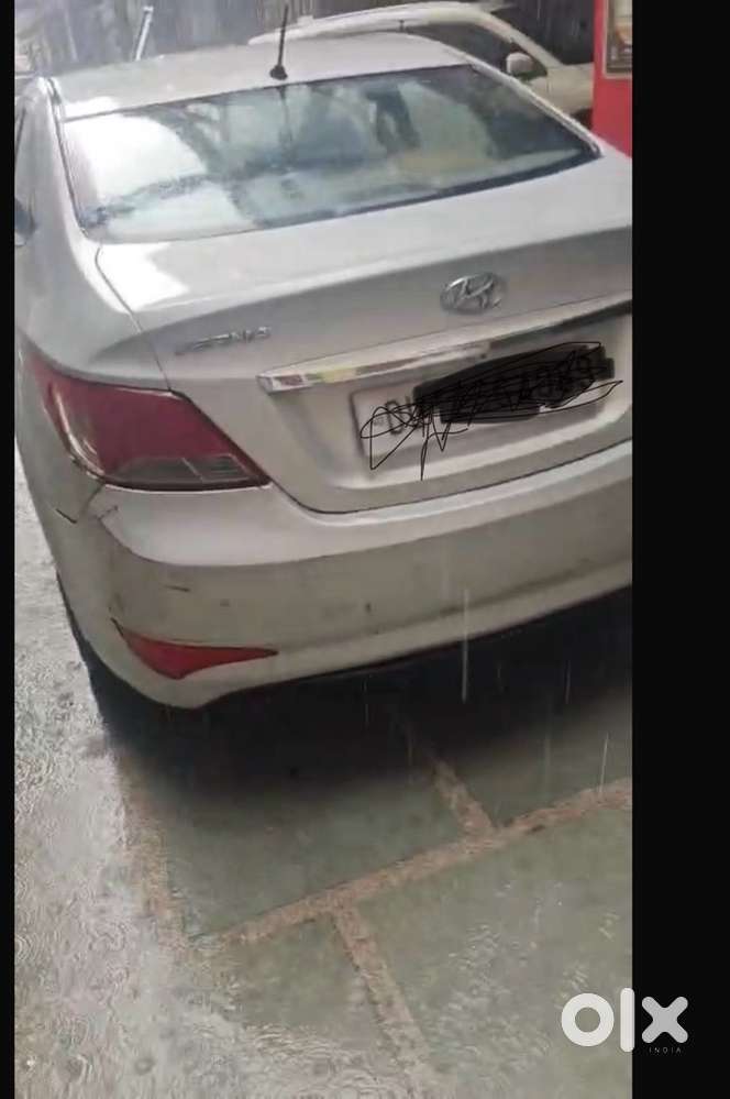 Hyundai Verna 2018 Petrol 75000 Km Driven