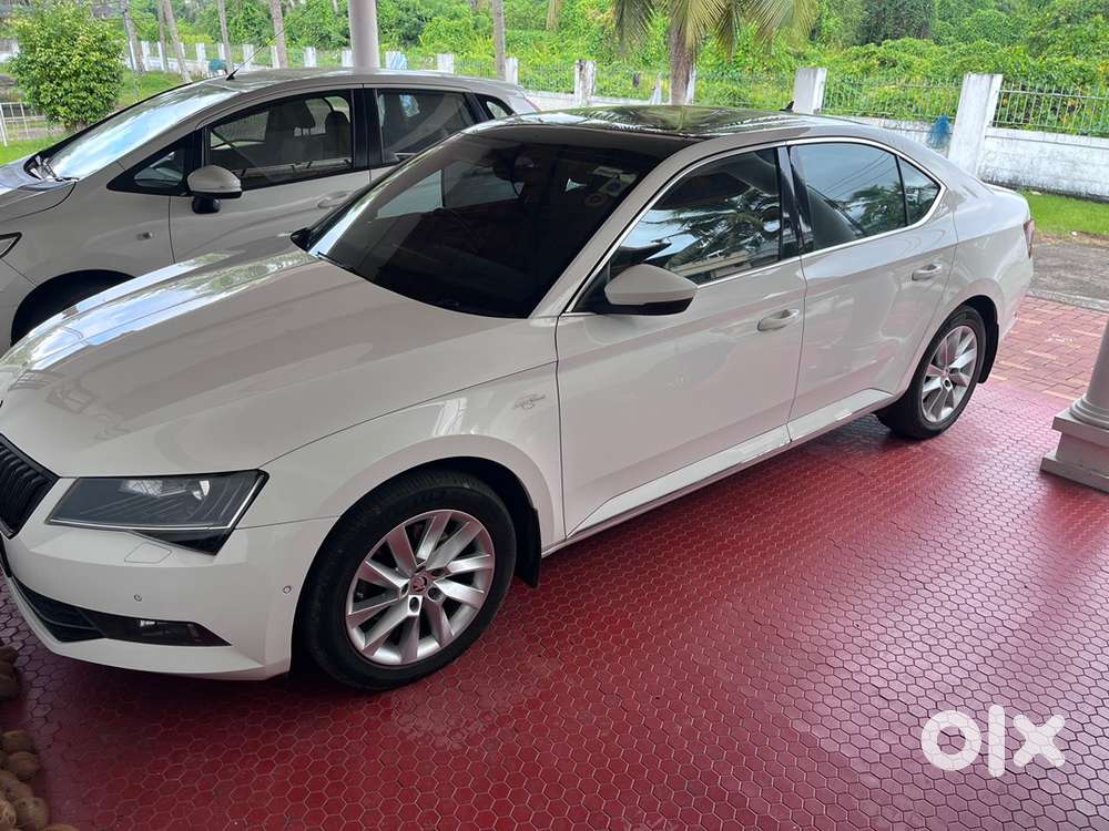 2020 Reg Skoda Superb Under Warrantee