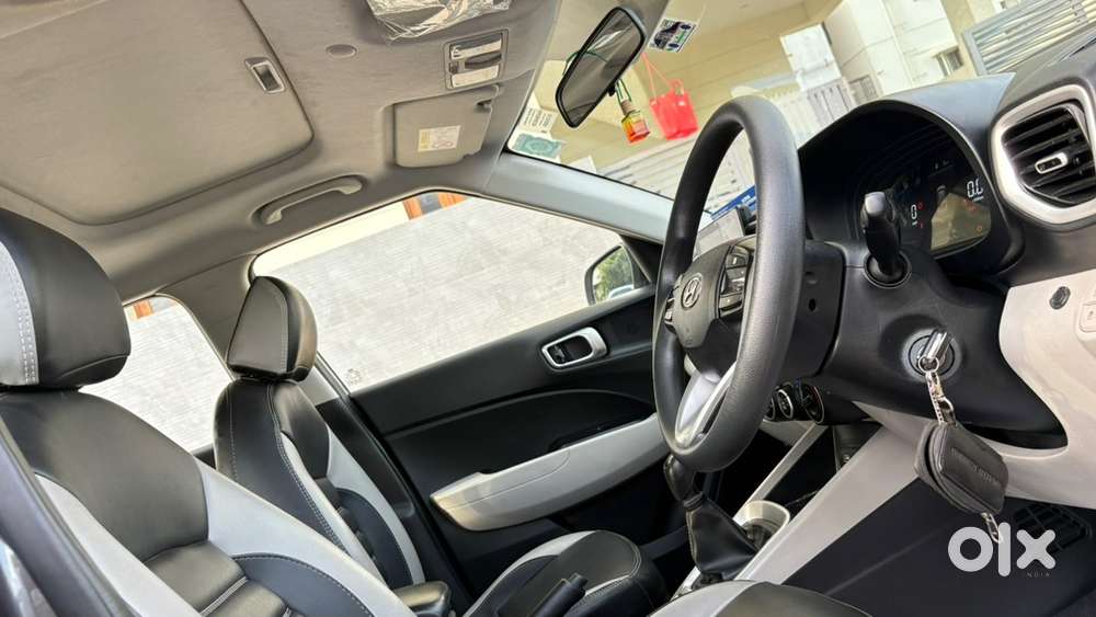 Hyundai Venue 1.2 Sx Petrol Model 2025