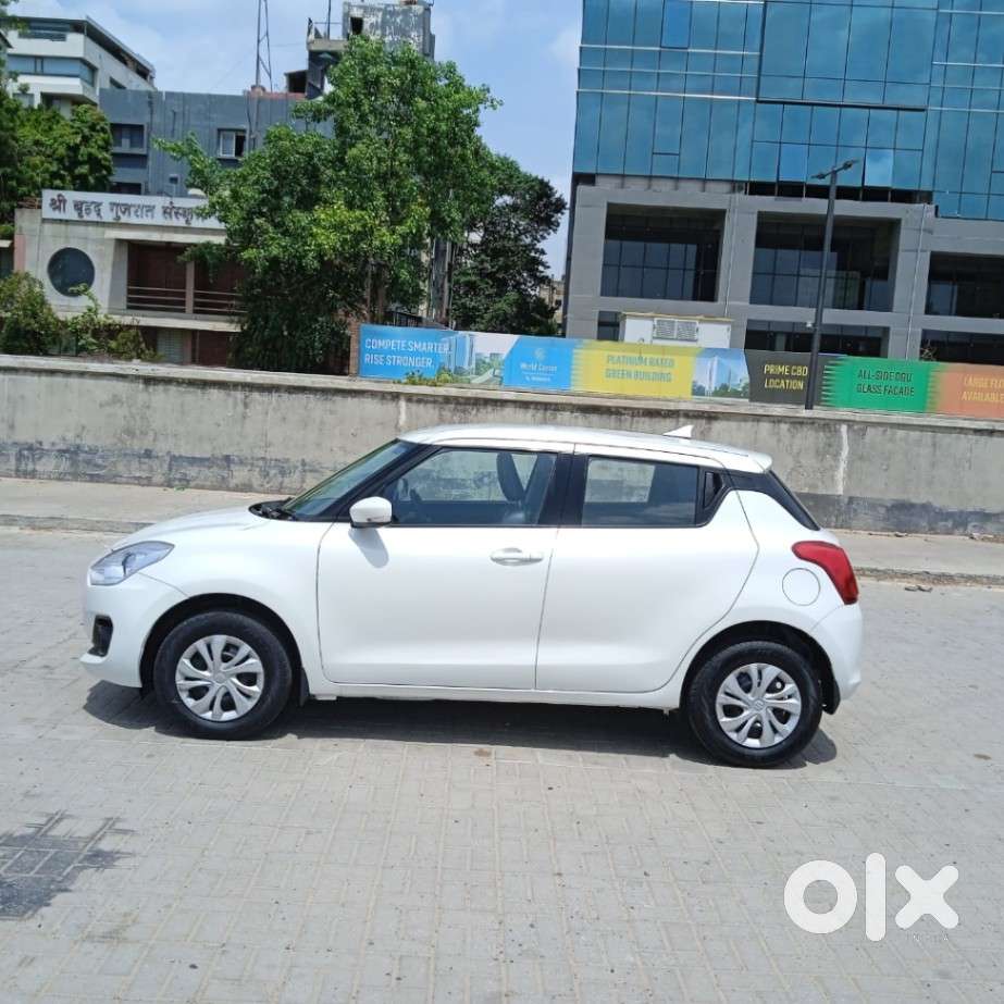 Maruti Suzuki Swift Amt Vxi, 2021, Petrol