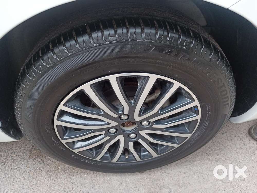 Maruti Suzuki Dzire 1.2 Zxi Plus Amt, 2019, Petrol