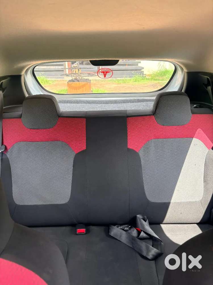 Renault Kwid Rxt Amt 1.0  Automatic  Excellent Condition