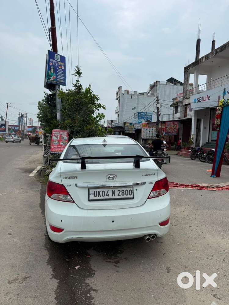 Hyundai Verna 2012 Model