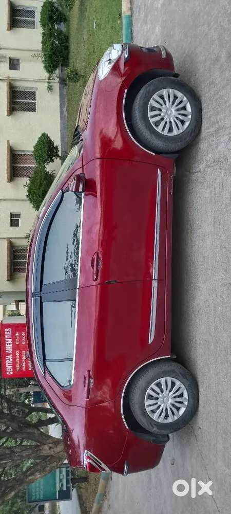 Good Condition Scratchless Fully Loaded Mileage 21 Km/lit