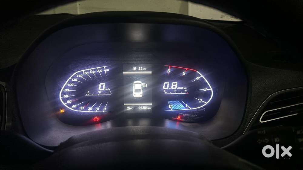 Hyundai Verna 2023 Diesel Well Maintained