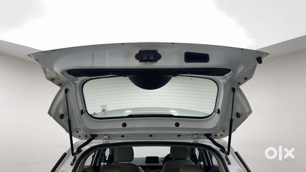 Tata Nexon 1.2 Revotron Xza Plus Premium, 2023, Petrol