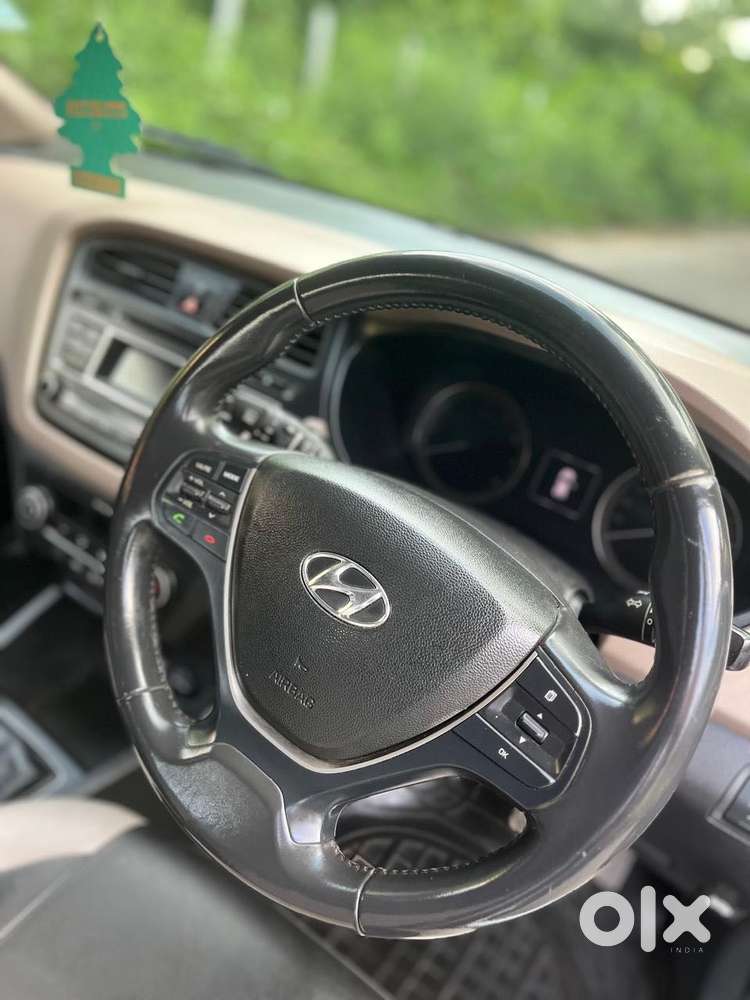 Hyundai I20 Petrol Asta Option, 2014, Petrol