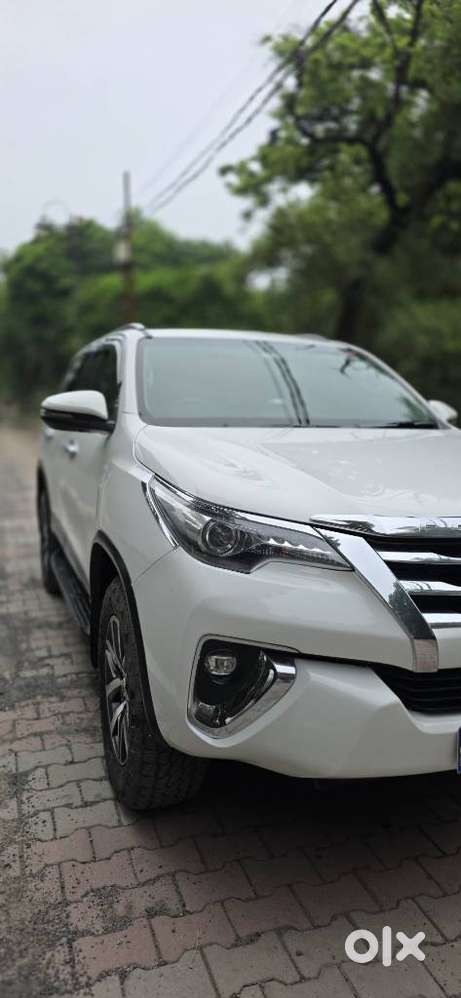 Toyota Fortuner 3.0 4x4 Manual, 2018, Diesel