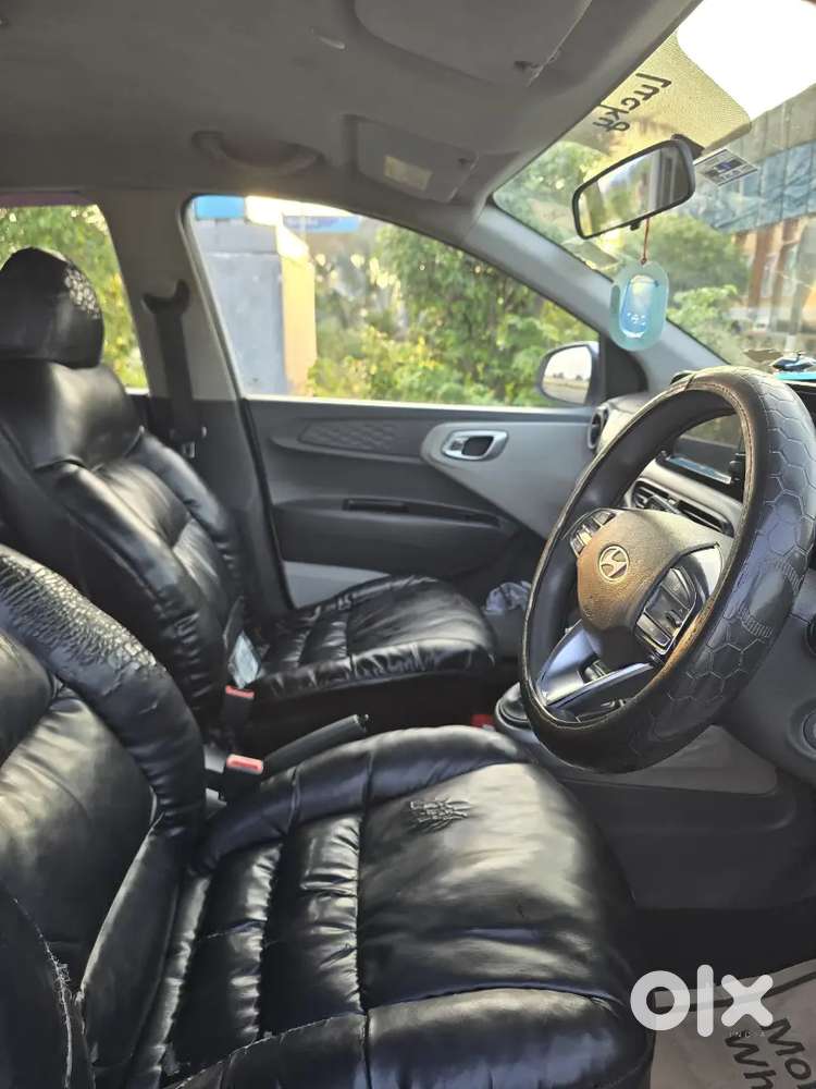 Hyundai Grand I10 Nios Sportz 2023 Hybrid Car