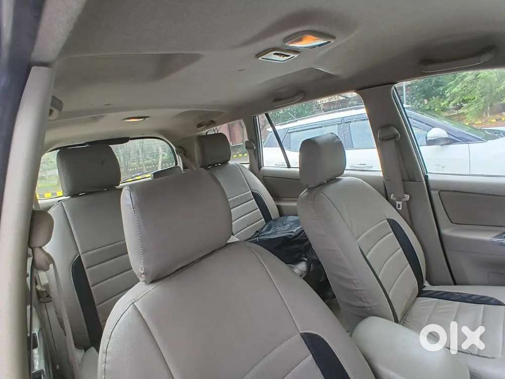 Toyota Innova 2.5 G 2013