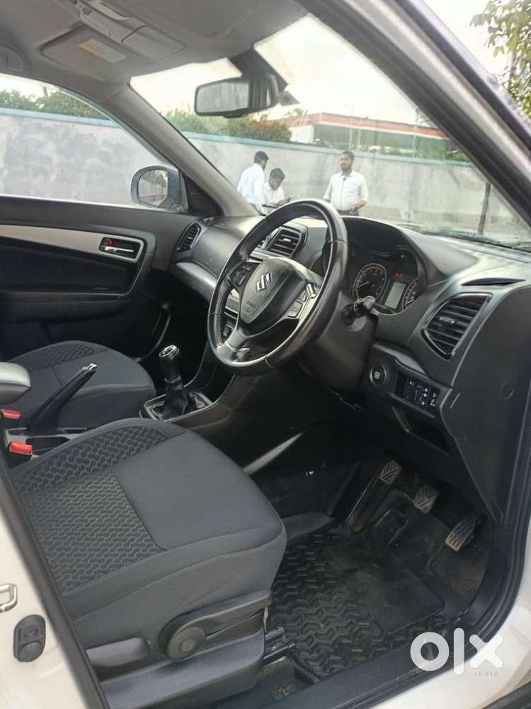 Maruti Suzuki Brezza 1.5 Zxi Plus Smart Hybrid, 2020, Petrol