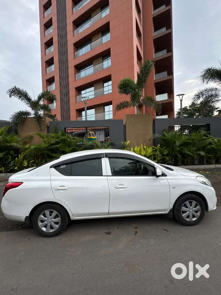 Nissan Sunny Diesel Xl 2013