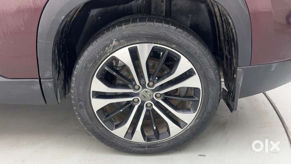 Mg Hector Plus 1.5 Hybrid Sharp Turbo 6 Str, 2022, Cng & Hybrids