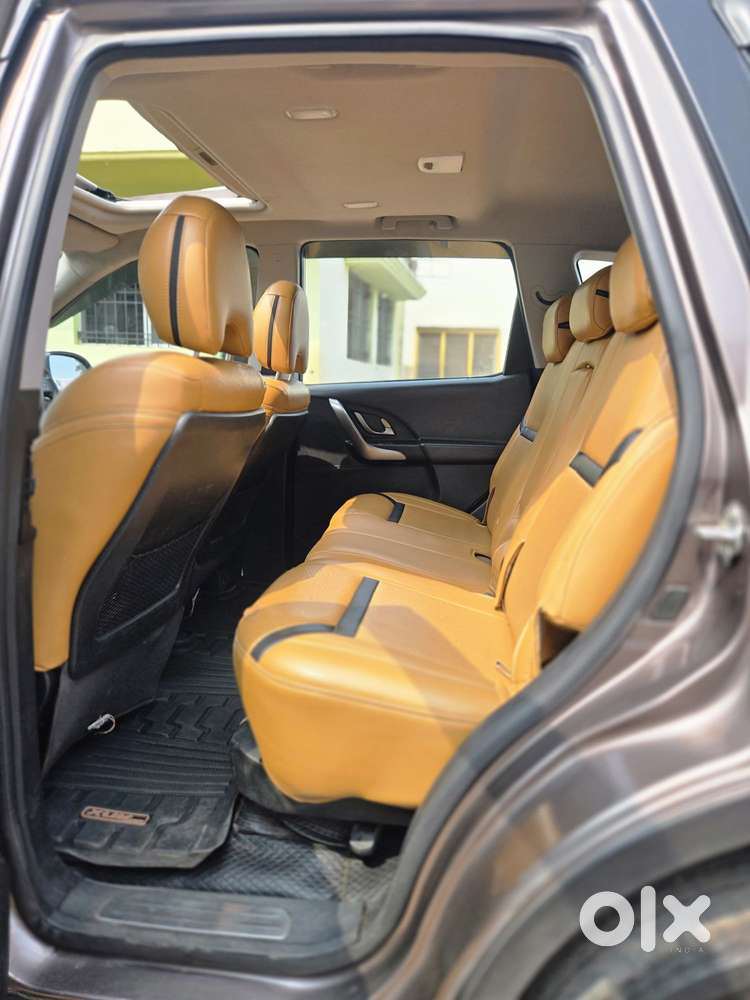 Mahindra Xuv500 W9 At, 2021, Diesel