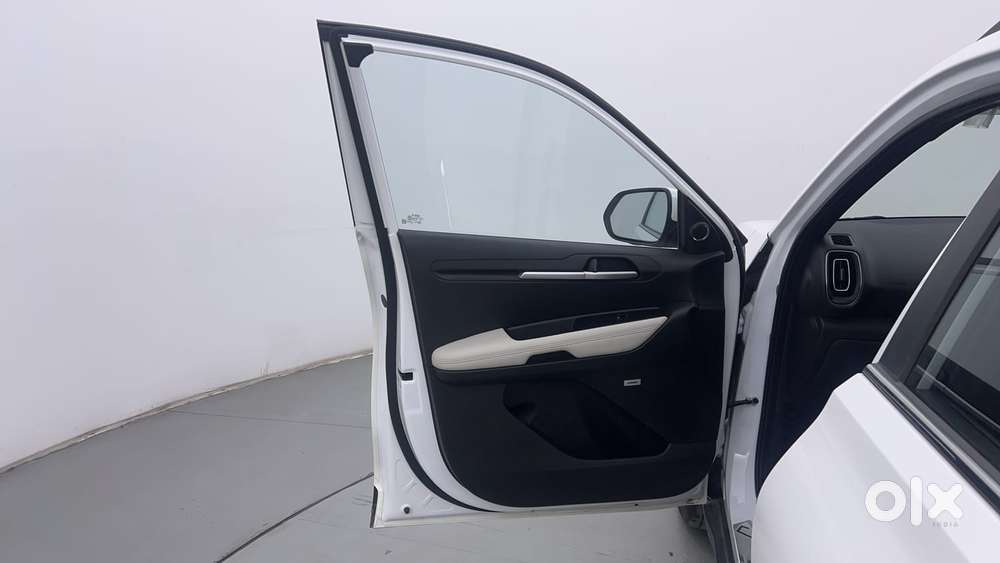 Kia Sonet Gtx Plus Turbo Dct, 2024, Petrol