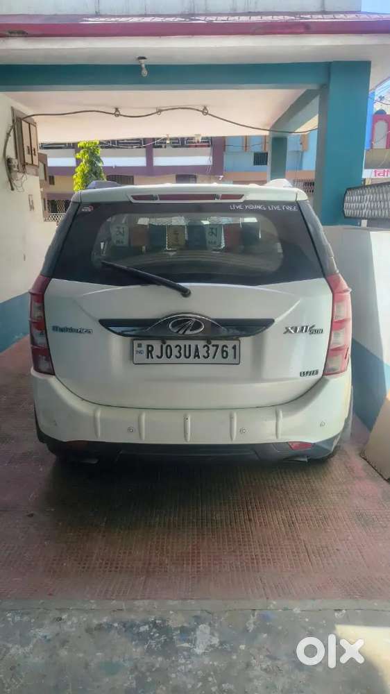 Mahindra Xuv700 2015 Diesel 120000 Km Driven