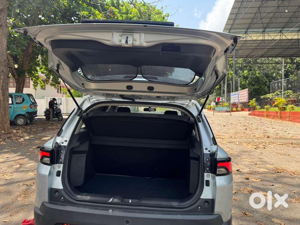 Maruti Brezza Lxi 2024