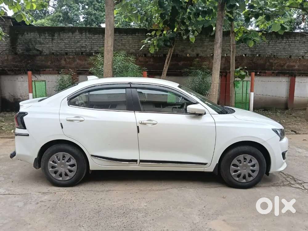 Maruti Dzire 1.2 Vxi 2025