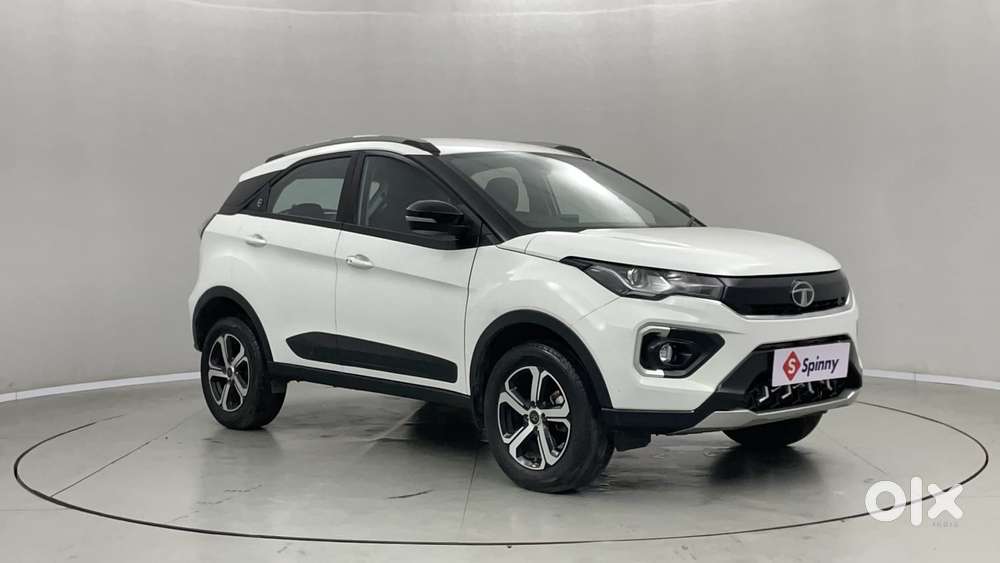 Tata Nexon 1.2 Revotron Xza Plus, 2023, Petrol