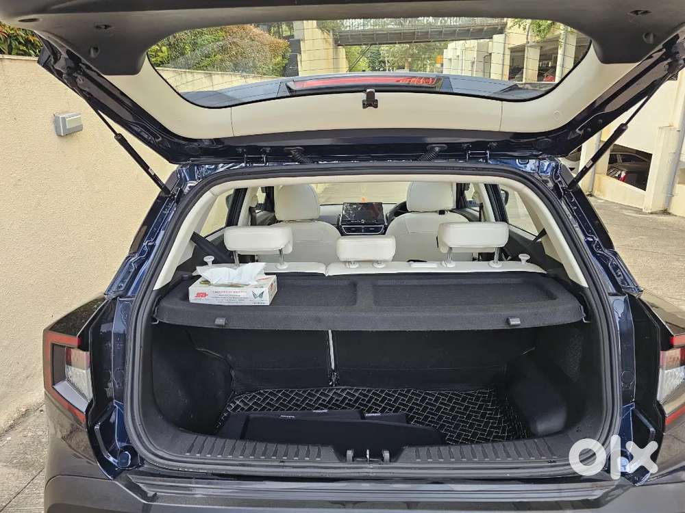 Mahindra Xuv 3xo Petrol 2024