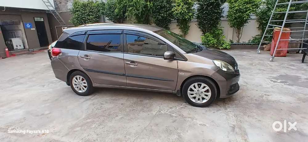 Honda Mobilio 2014 Petrol 83000 Km Driven