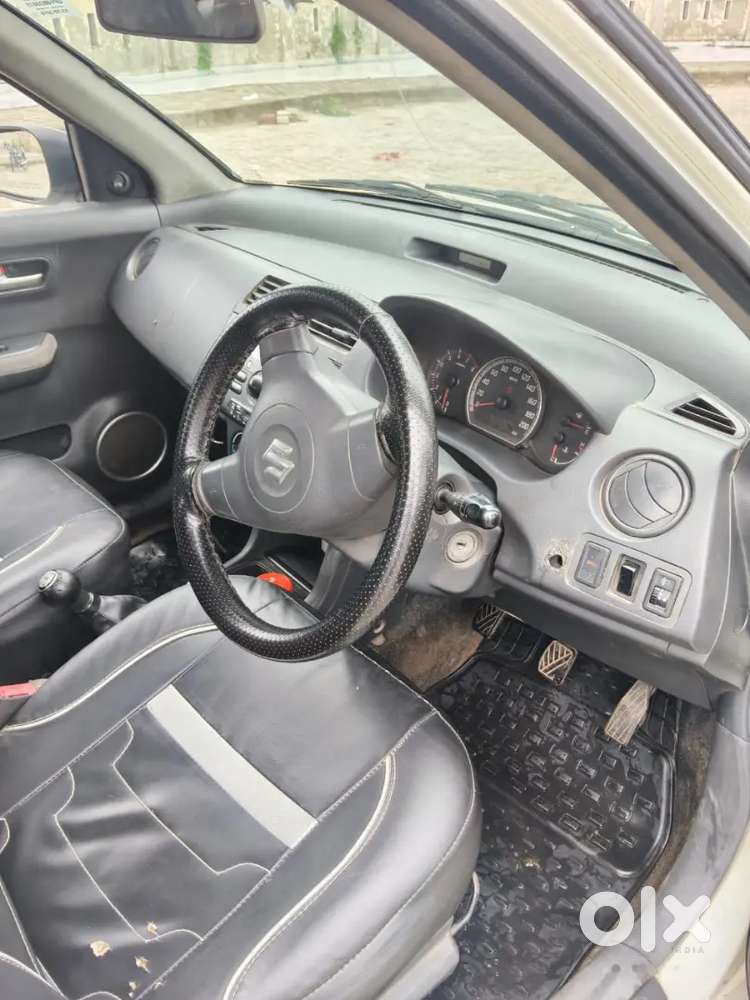 Maruti Suzuki Dzire 2010