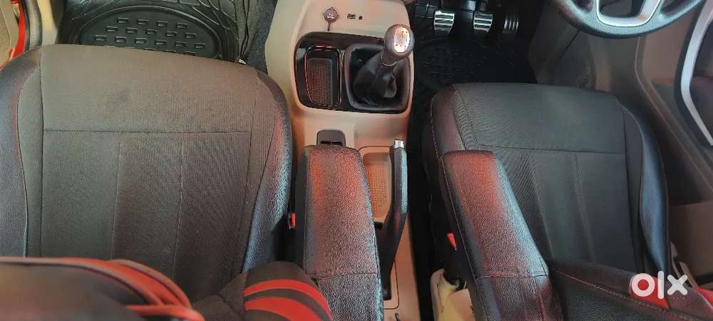 Mahindra Tuv 300 2017