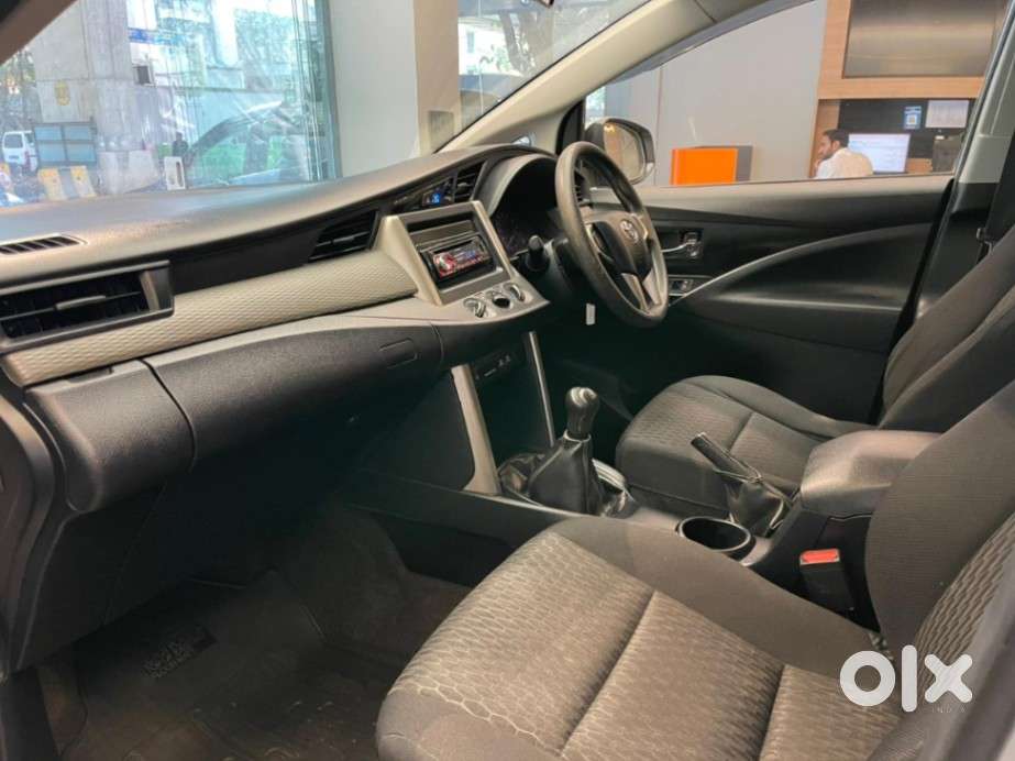 Toyota Innova Crysta 2.4 Gx Mt, 2016, Diesel