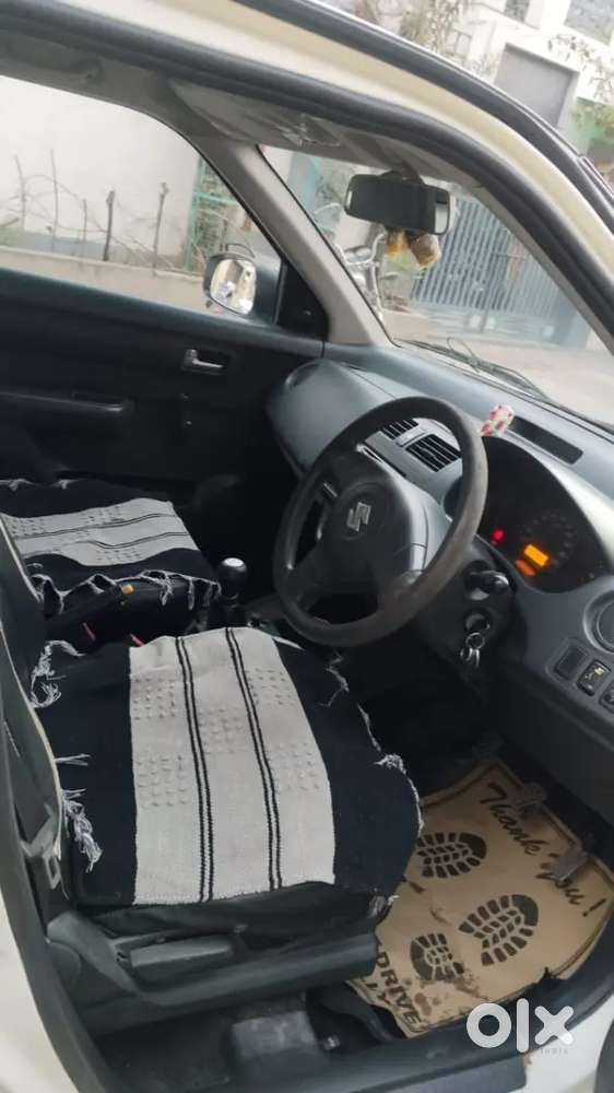 Maruti Suzuki Swift 2007 Cng & Hybrids 224500 Km Driven