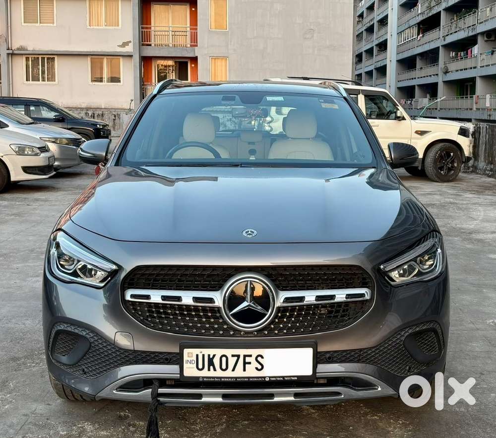 Mercedes Gla 220d In Scratch Less Brand New Condition
