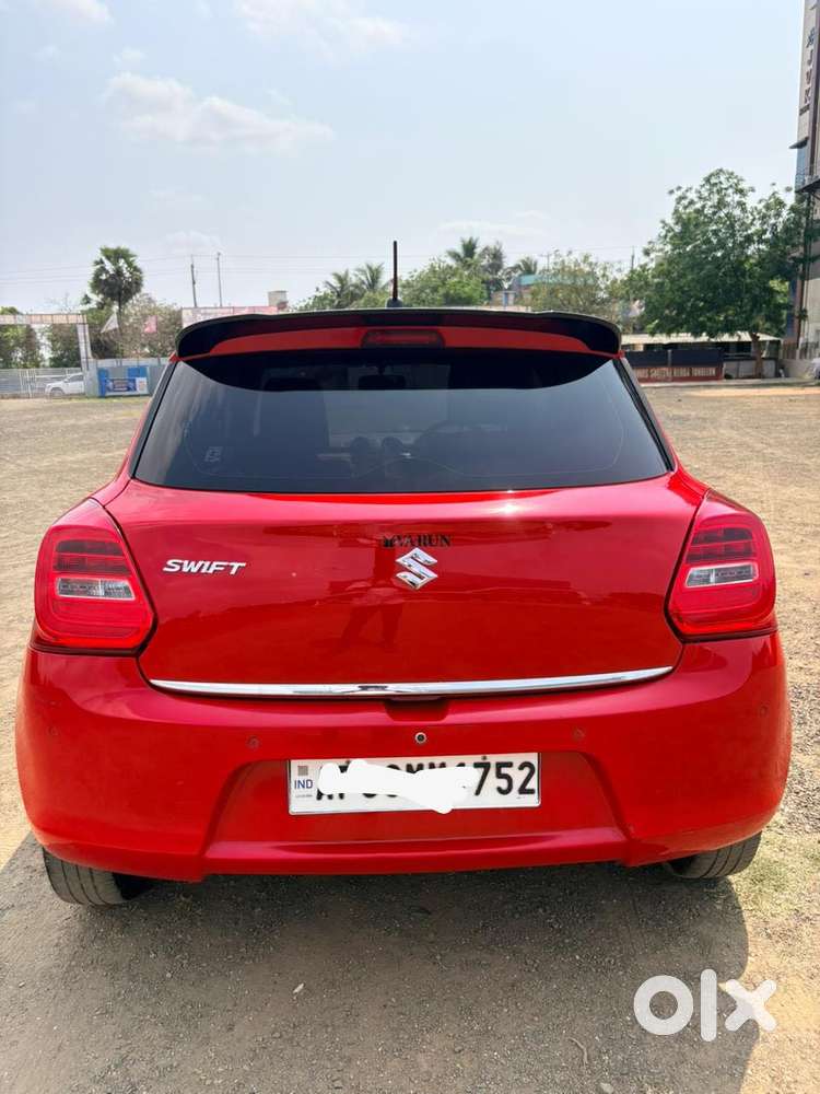 Maruti Suzuki Swift Vxi + Manual, 2022, Petrol