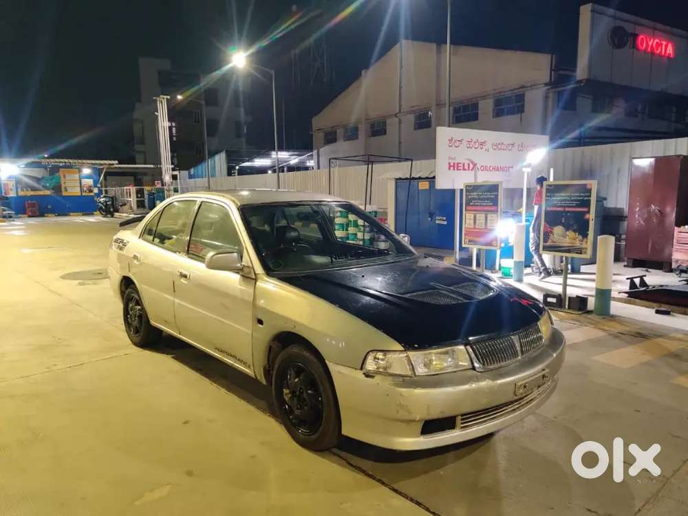 Mitsubishi Lancer 2.0 Lxd 2004