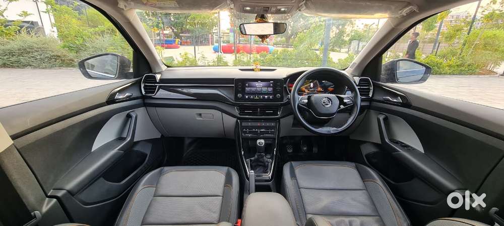 Skoda Kushaq 1.0 Tsi Style, 2023, Petrol