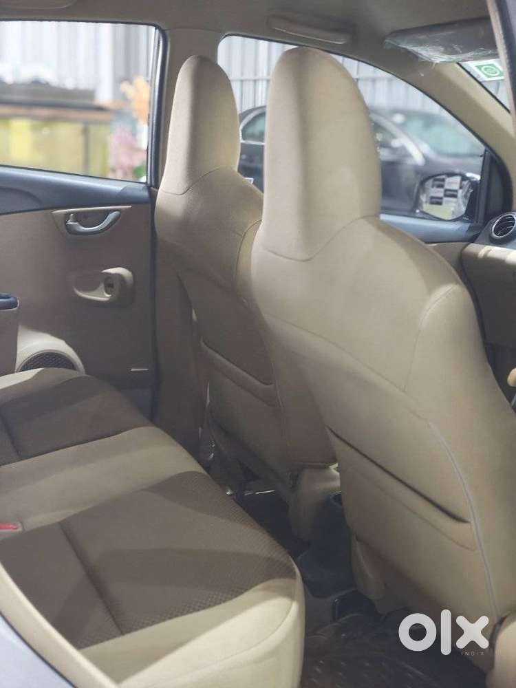 Honda Brio 2013-2016 Vx O At, 2014, Petrol