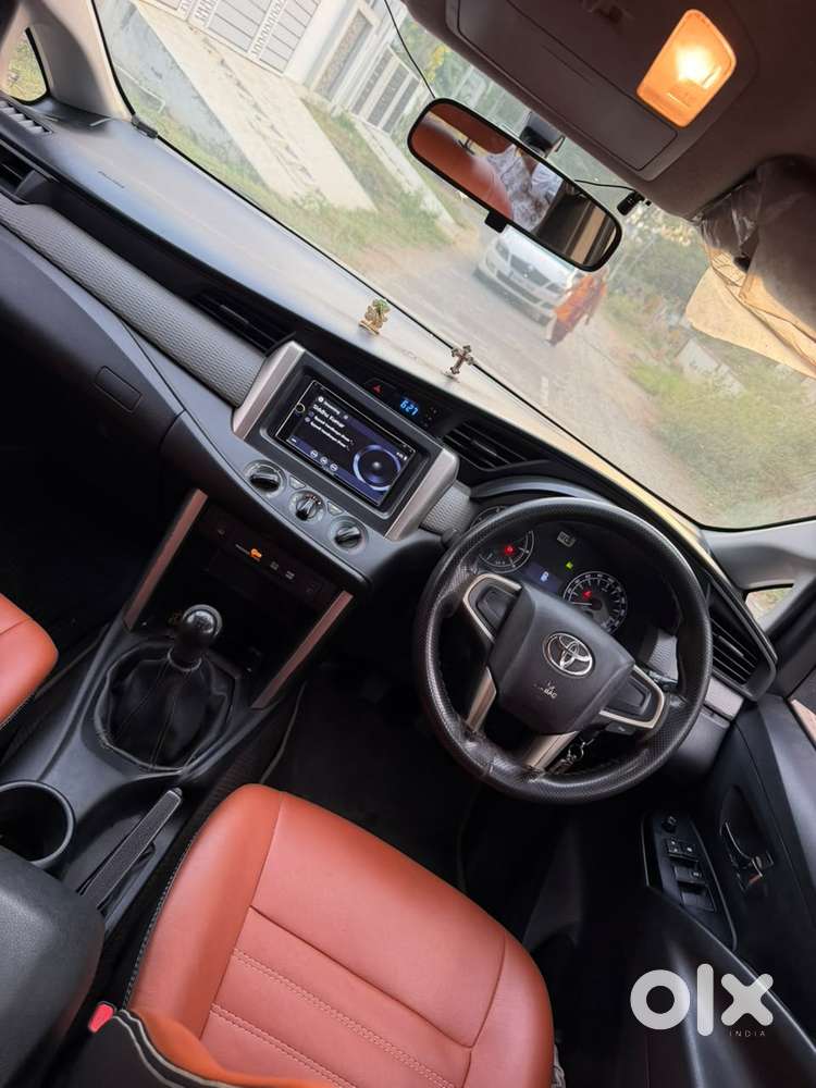 Toyota Innova Crysta 2.4 G Mt, 2018, Diesel
