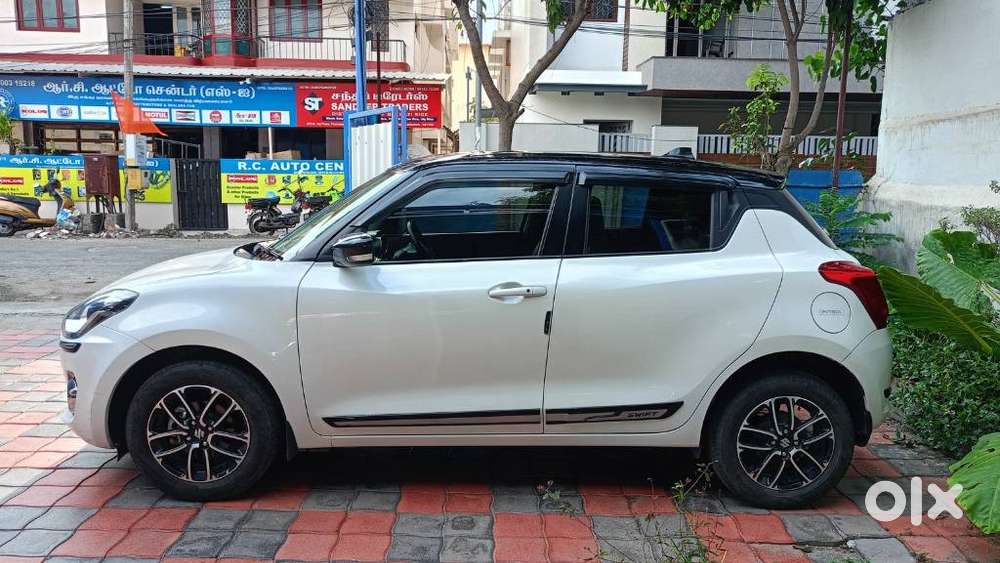 Maruti Suzuki Swift Zxi Plus, 2023, Petrol