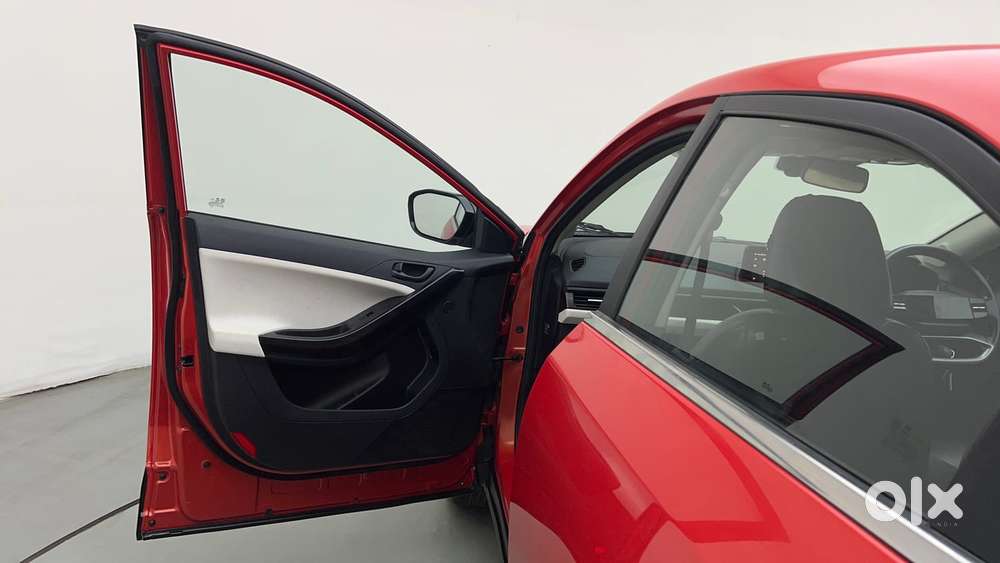 Tata Curvv Pure Plus S 1.2 Revotron Petrol 7dca, 2024, Petrol