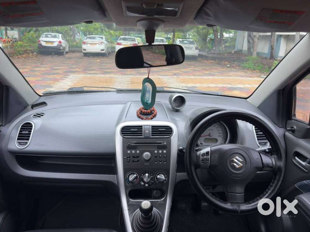 Maruti Suzuki Ritz Zxi Abs, 2011, Petrol
