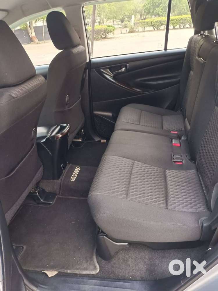 Toyota Innova Crysta 2.4 G Mt, 2018, Diesel