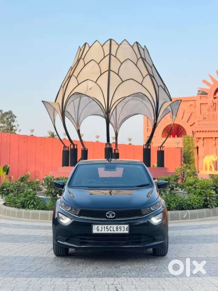 Tata Altroz 1.2 Xz Plus Dark Edition, 2022, Petrol