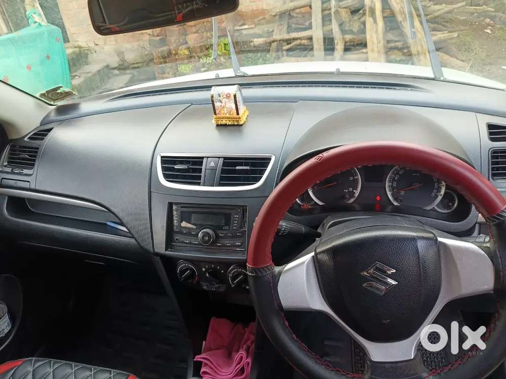 Maruti Suzuki Swift Ddis 2012