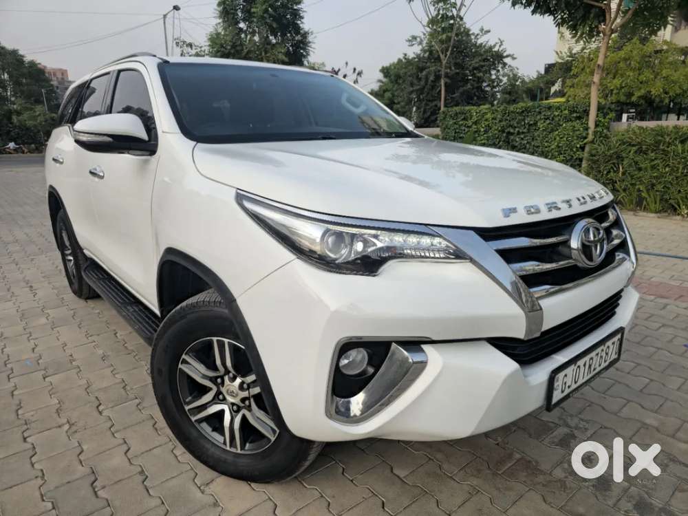 Toyota Fortuner 4x2 At, 2017, Diesel