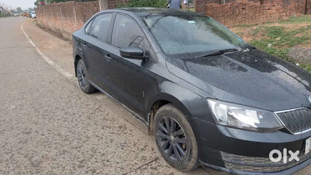 Skoda Rapid 2021 Petrol 10700 Km Driven