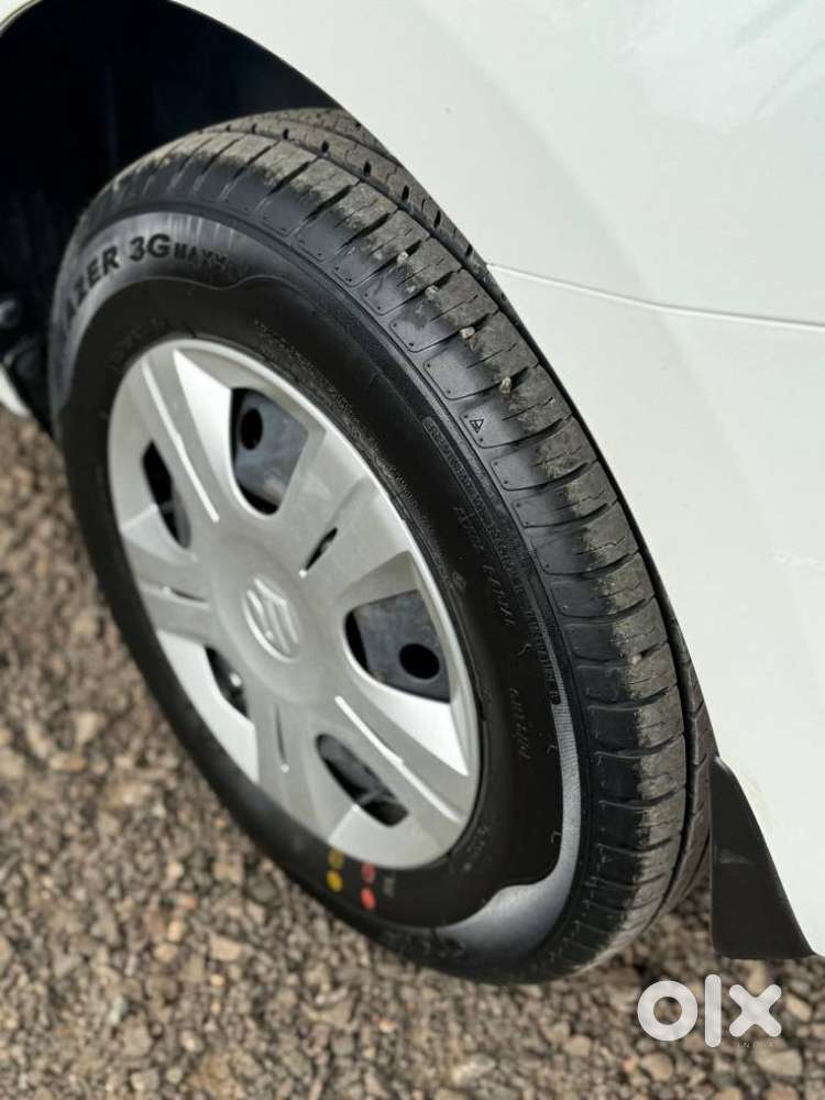 Maruti Suzuki Swift Dzire 1.3 Vxi, 2024, Petrol