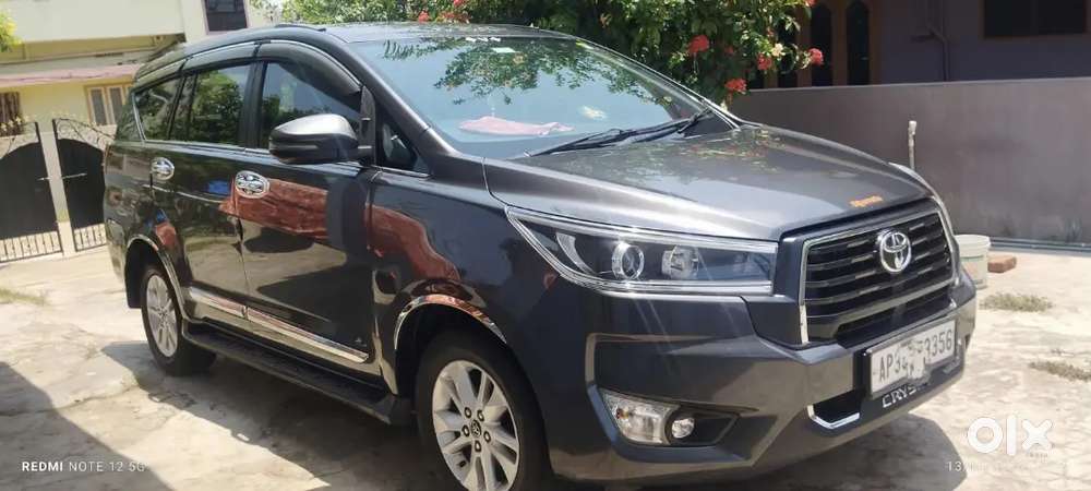 Toyota Innova Crysta 2019