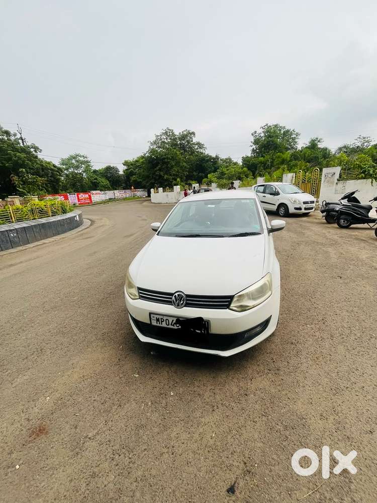Volkswagen Polo Diesel Manual 2011