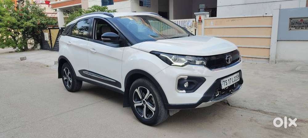 Tata Nexon 1.2 Revotron Xz Plus, 2022, Petrol