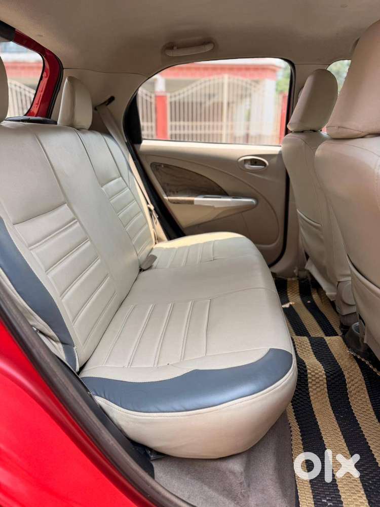 Toyota Etios Liva 2015 Petrol Well Maintained
