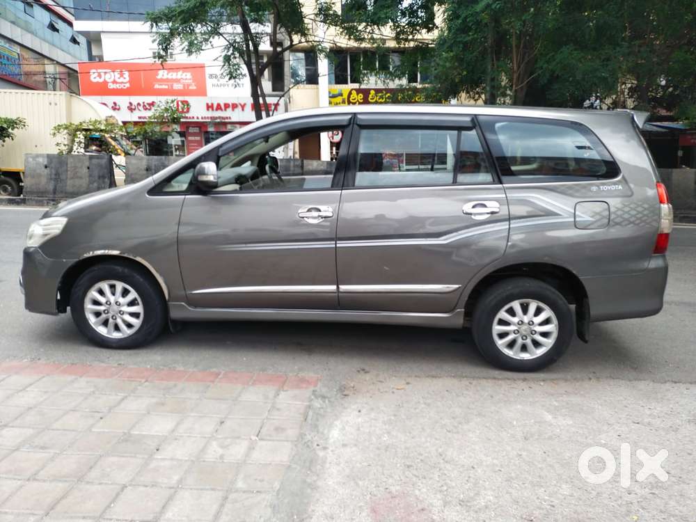 Toyota Innova 2.5 Z Diesel 7 Seater Bs Iv, 2014, Diesel